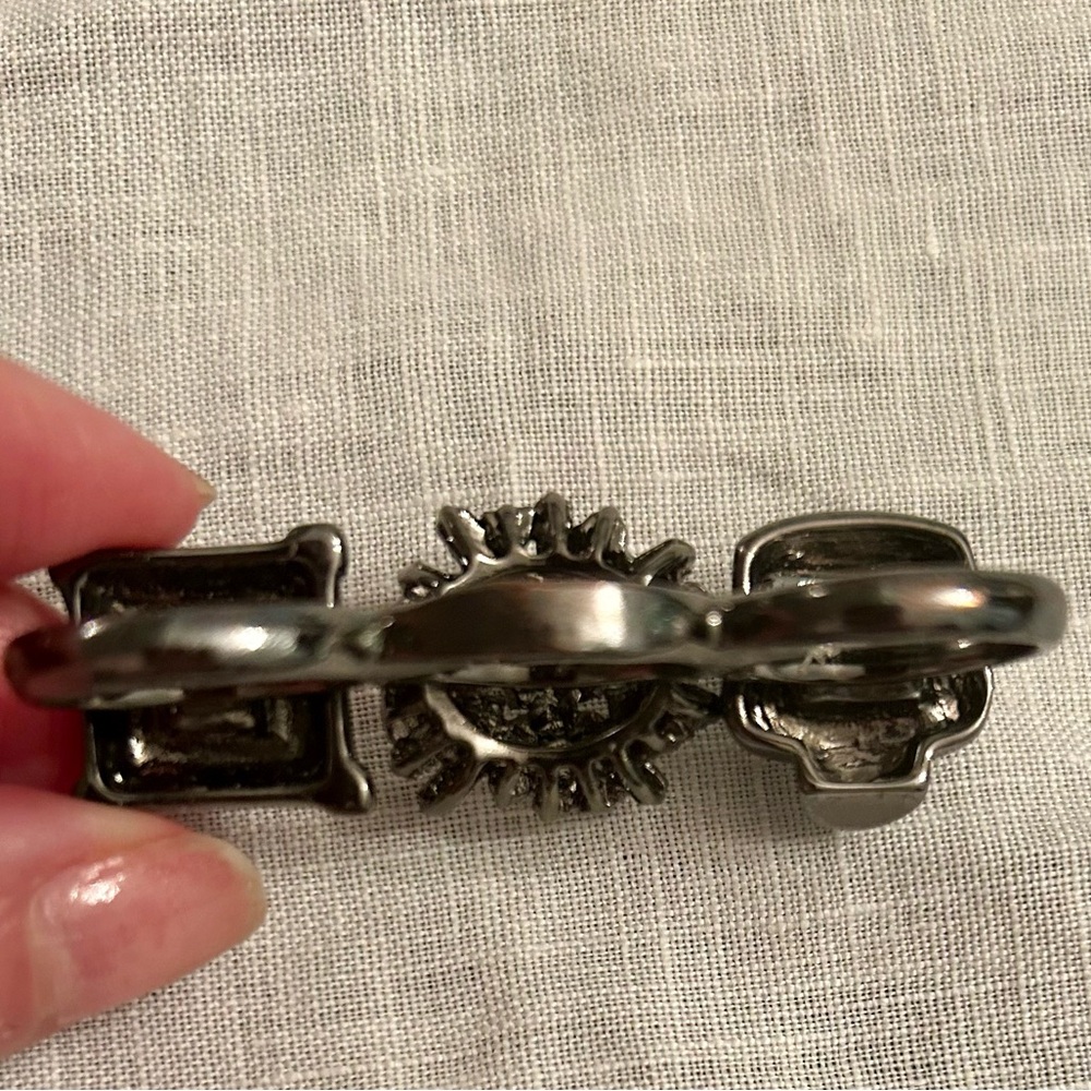 Three Finger Cocktail Statement Ring - image 4